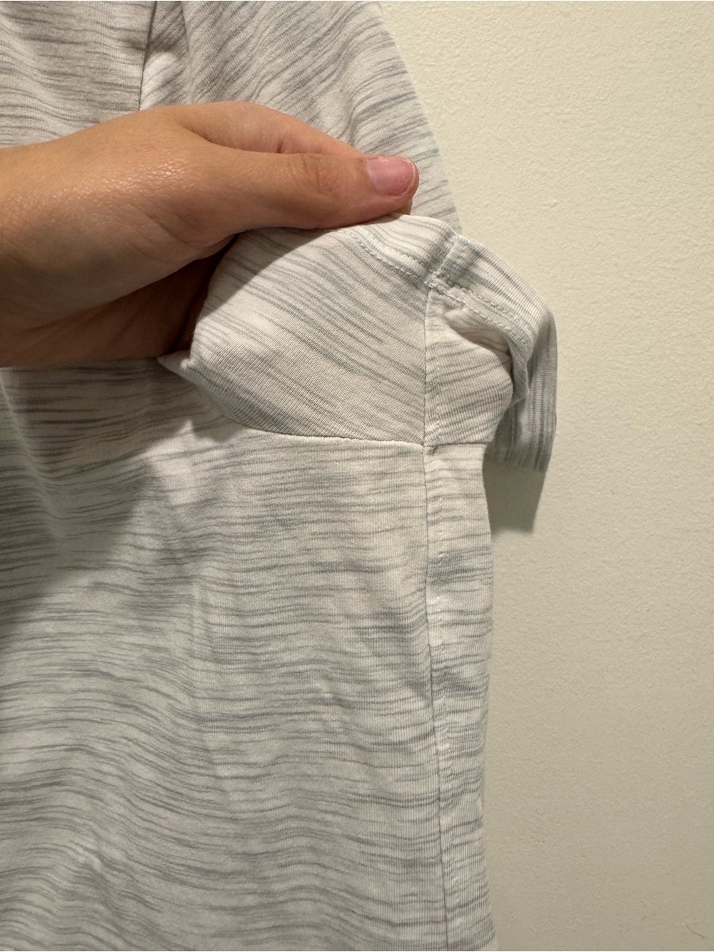 Lululemon Love Crew Tee Heathered White Gray Size 8 - Picture 6 of 6